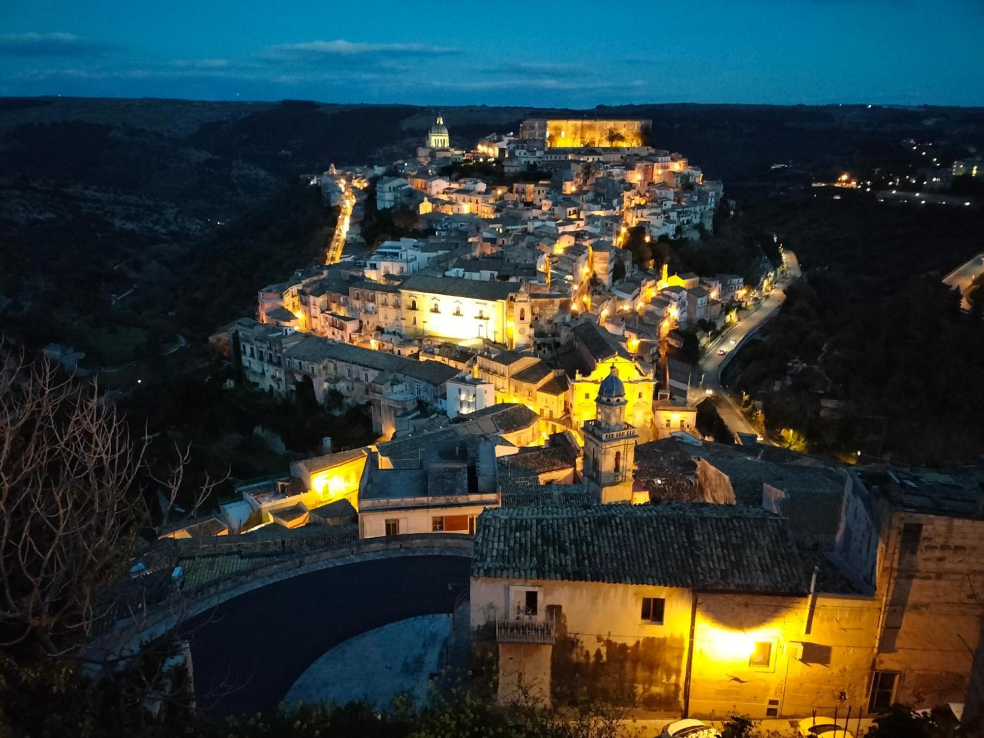 San Filippo Neri - Camere Рагуза Екстер'єр фото